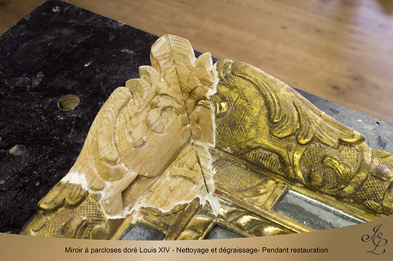 07-Miroir à parcloses doré Louis XIV - Nettoyage et dégraissage- Pendant restauration copie