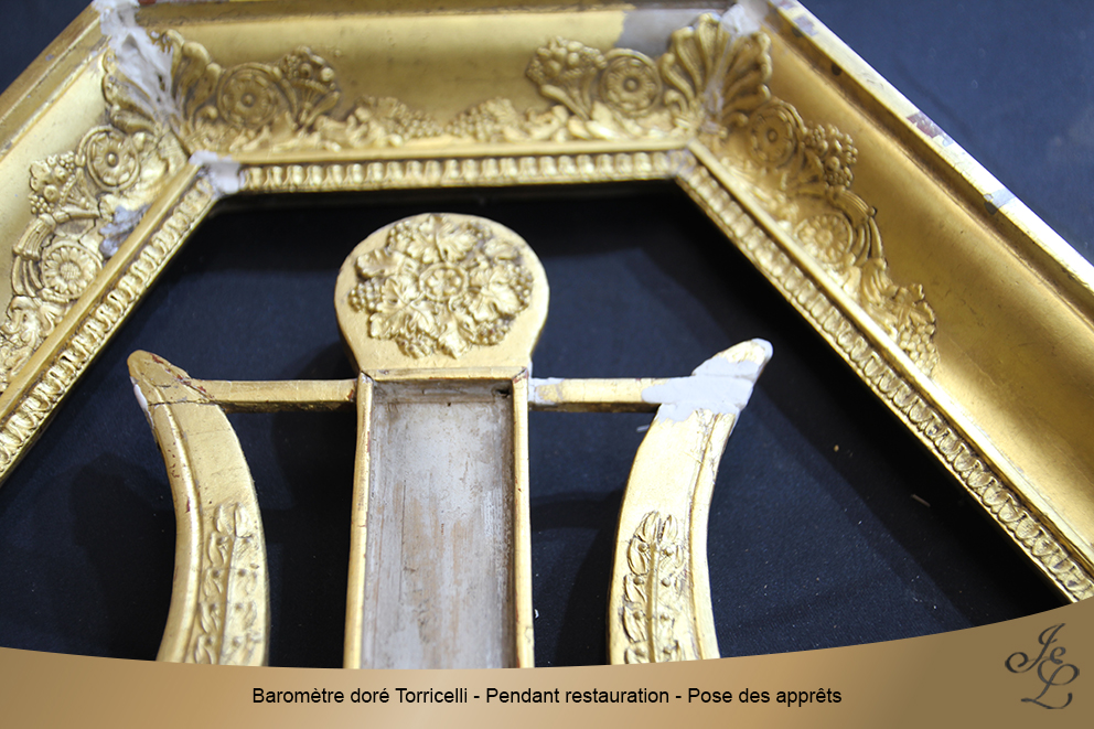 Baromètre doré Torricelli - Pendant restauration - Pose des apprêts